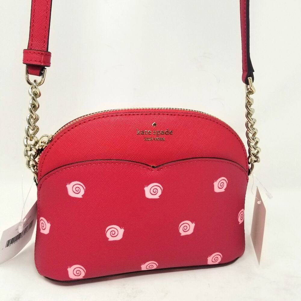 Kate Spade‎ NEW Red Multi Dome Crossbody Chain and Leather Zipper Closer Purse